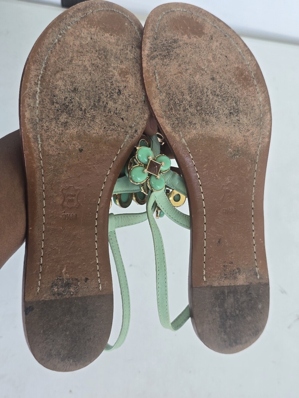 Tory Burch Mint Green Jeweled Floral Thong Sandals Leather Size 9.5M - Picture 7 of 10